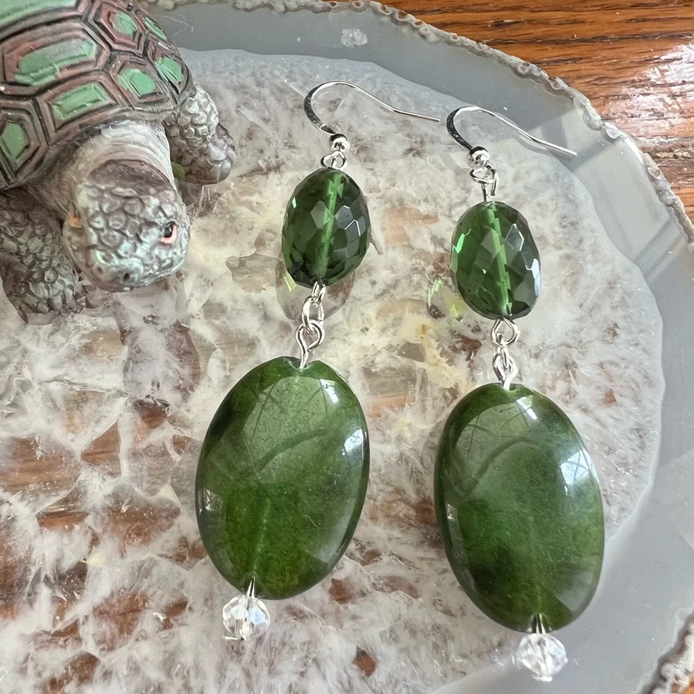 Hand Crafted Green Moldavite Earrings with Elegant Design - Picture 2 of 3